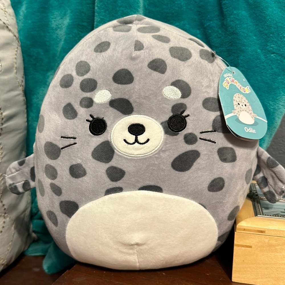 NWT Sqishmallow Odile the Seal 12"